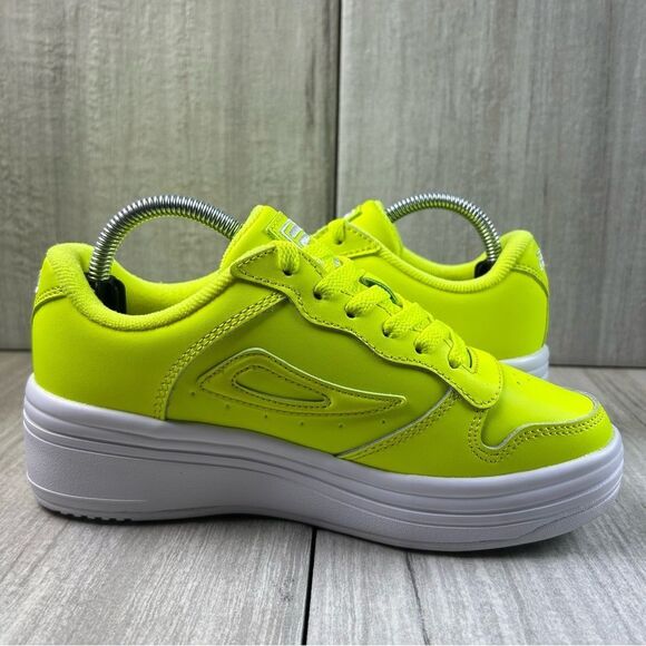 NEW Fila WX-100 Neon Yellow Sneaker Lace Up Athletic Shoe Womens Size 5 - Picture 2 of 10